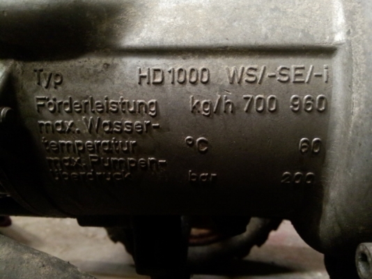 เครื่องปั้มน้ำแรงดันสูง คาร์เชอร์พร้อมชุดปืนฉีดแรงดันสูง