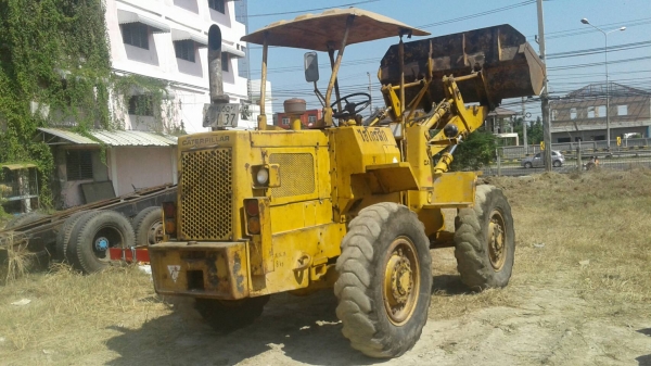 รถตักล้อยาง CAT 910 พร้อมใช้งาน