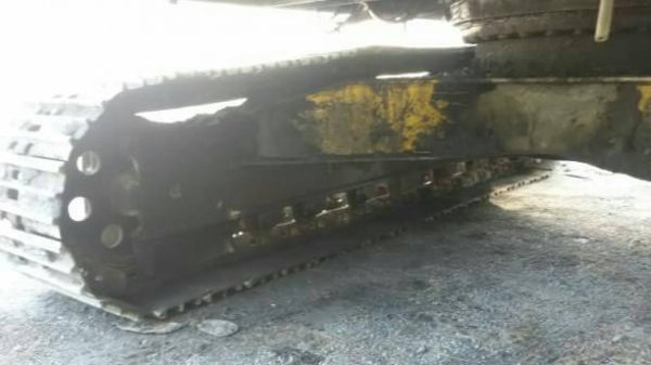 KOMATSU PC 200-5 มีระบบกระแทกราคา 300,000 รถสุราษฎร์ธานี