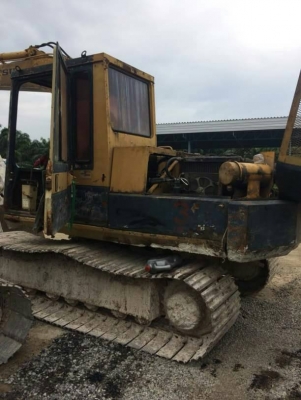 KOMATSU PC 120-3 ราคา 250,000 รถสุราษฎร์ธานี