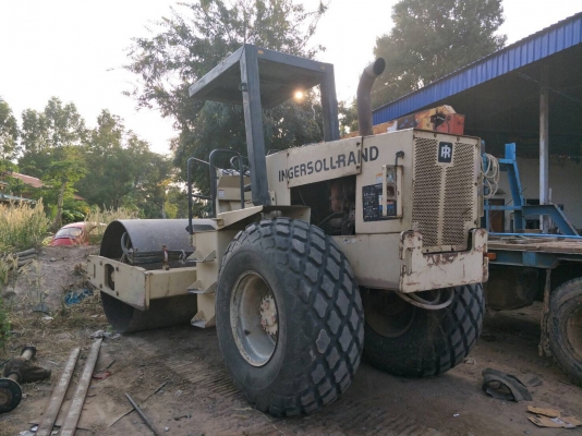 ขายด่วน3คัน รถเกรด รถบด รถซาไก พร้อมใช้ทั้ง3คัน ราคาเร้าใจ