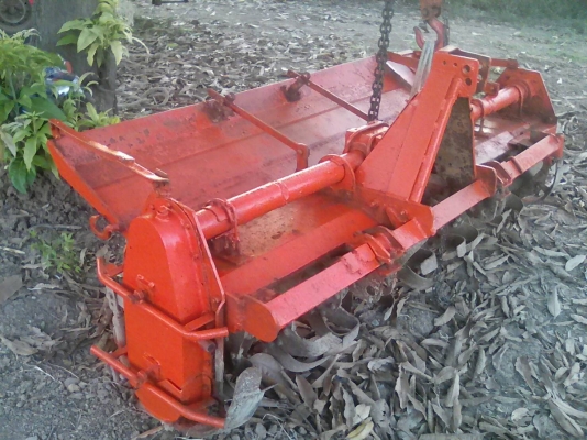 ขอขายโรตารี่ กว้าง 2.10 เมตร ยาว ใหญ่ เหมาะกับรถไถ 47 แรงขึ้นไป สภาพดี พร้อมทำงาน สนใจติดต่อ ผอ.ภัทรพงษ์ ขอขายโรตารี่ กว้าง 2.10 เมตร ยาว ใหญ่ เหมาะกับรถไถ 47 แรงขึ้นไป สภาพดี พร้อมทำงาน สนใจติดต่อ ผอ.ภัทรพงษ์