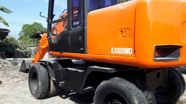 แบคโฮล้อยาง EX100-3 เจ้าของขายเอง ทะเบียนครบ รถพร้อมใช้งาน ใช้ทะนุถนอมมาตลอด(รักรถมากครับ :)