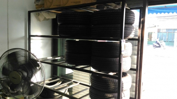 เซ้งอุปกรณ์ร้านยาง (เหมาหมด ไม่แยกค่ะ) อุปกรณ์ใช้งานได้ปกติดีทุกตัว ให้หมดครบทุกสิ่งอย่าง เอาไปประกอบ พร้อมเปิดร้านได้เลย เซ้งอุปกรณ์ร้านยาง (เหมาหมด ไม่แยกค่ะ) อุปกรณ์ใช้งานได้ปกติดีทุกตัว ให้หมดครบทุกสิ่งอย่าง เอาไปประกอบ พร้อมเปิดร้านได้เลย