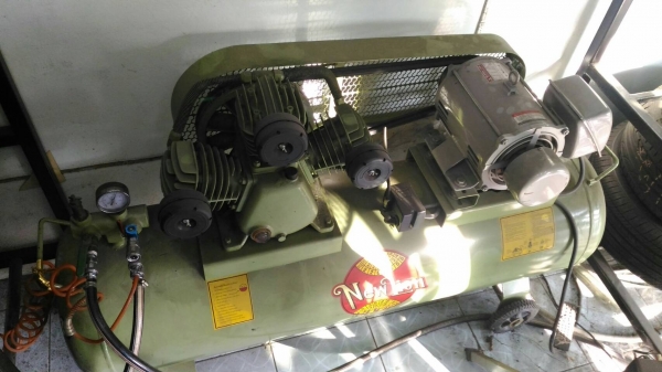 เซ้งอุปกรณ์ร้านยาง (เหมาหมด ไม่แยกค่ะ) อุปกรณ์ใช้งานได้ปกติดีทุกตัว ให้หมดครบทุกสิ่งอย่าง เอาไปประกอบ พร้อมเปิดร้านได้เลย เซ้งอุปกรณ์ร้านยาง (เหมาหมด ไม่แยกค่ะ) อุปกรณ์ใช้งานได้ปกติดีทุกตัว ให้หมดครบทุกสิ่งอย่าง เอาไปประกอบ พร้อมเปิดร้านได้เลย