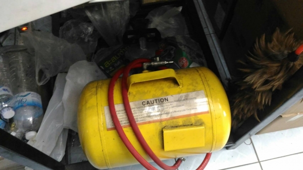 เซ้งอุปกรณ์ร้านยาง (เหมาหมด ไม่แยกค่ะ) อุปกรณ์ใช้งานได้ปกติดีทุกตัว ให้หมดครบทุกสิ่งอย่าง เอาไปประกอบ พร้อมเปิดร้านได้เลย เซ้งอุปกรณ์ร้านยาง (เหมาหมด ไม่แยกค่ะ) อุปกรณ์ใช้งานได้ปกติดีทุกตัว ให้หมดครบทุกสิ่งอย่าง เอาไปประกอบ พร้อมเปิดร้านได้เลย