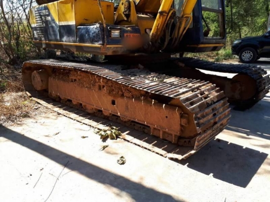 ขาย 295,000 KOBELCO SK200 MARK 2 ตัวเดินใหญ่ เครื่องดี ปั้ม K3V แรง โช่พอใช้ เอวแน่น เอกสารเล่มทะเบียน  รถอยู่ จ.ศรีสะเกษ โทร0610710295