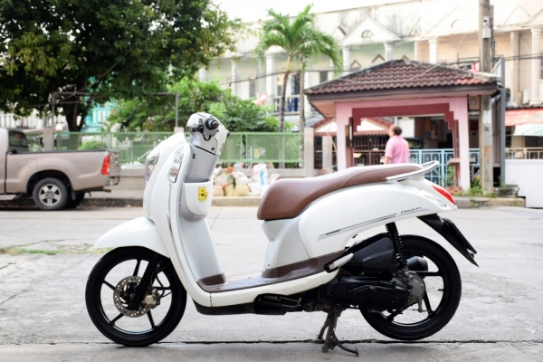 Scoopy i ล้อแมค 2013 รถบ้านมือเดียว สด-ผ่อน รูดบัตรได้ Scoopy i ล้อแมค 2013 รถบ้านมือเดียว สด-ผ่อน รูดบัตรได้