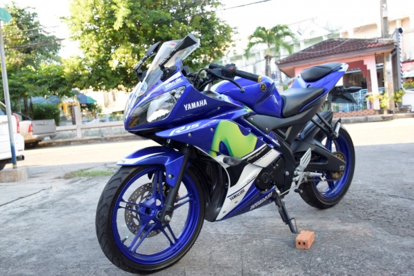 vR15 2016 ลาย moto gp รถบ้านแท้ มือเดียว สด-ผ่อน รูดบัตรได้
