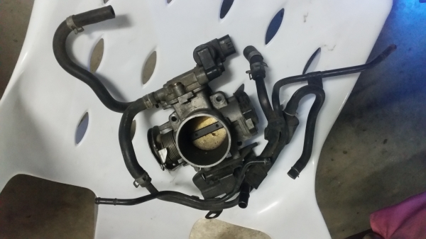 ลิ้นปีกผีเสื้อHonda L15A