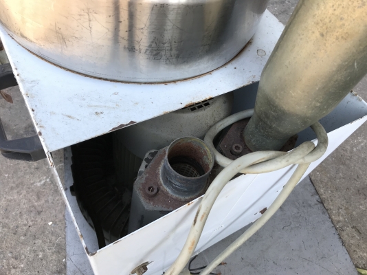 ขายริงโบวเวอร์ Siemens 2HP. 380V พร้อมถังสแตนเลส สภาพสวยเดิมๆ พร้อมใช้งาน