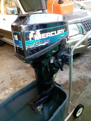 ขาย mercury 15 แรงหางสั้น ขาย mercury 15 แรงหางสั้น