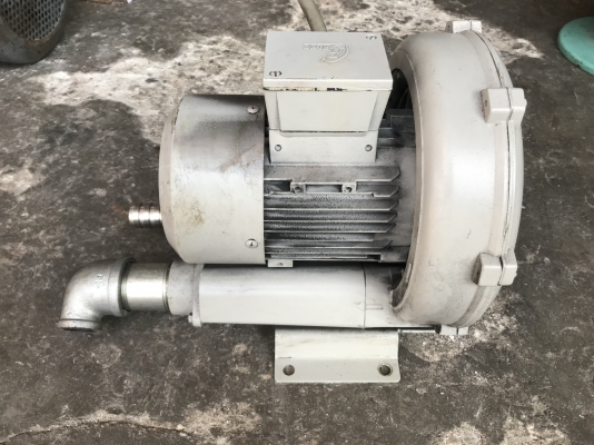 ขายริงโบวเวอร์  Ruey Chaang 0.5Hp. 380V made in Taiwan สภาพสวย หมุนนิ่ม พร้อมใช้งาน