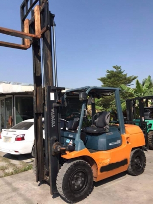 ขาย FORKLIFT TOYOTA  3.5 ตัน  รุ่น  7