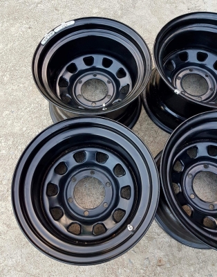 ขายล้อลาย ROCK 15x10 ลบ 35 สวยๆ