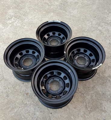 ขายล้อลาย ROCK 15x10 ลบ 35 สวยๆ