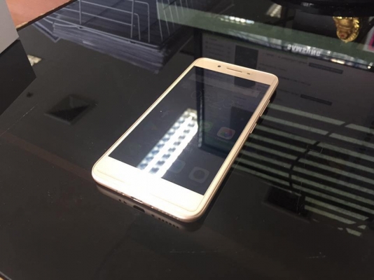 ขายโทรศัพท์ VIVO Y53 สภาพ 90 \% ราคา 3,500 ขายโทรศัพท์ VIVO Y53 สภาพ 90 \% ราคา 3,500