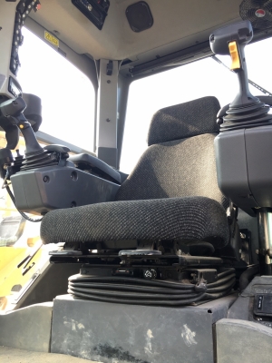 Caterpillar 140M สภาพดี รถเกรด นำเข้าจากอเมริกา *พร้อมติดตั้ง scarifier โทร. 080-6565422 (หนิง)