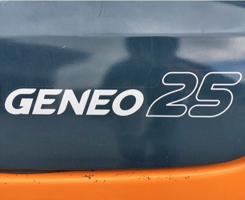 ขายรถโฟล์คลิฟท์ดีเซล  สอบถามได้ 062-709-1747