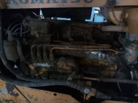 KOMATSU D20-3