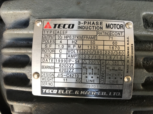 ขายมอเตอร์ไฟฟ้า Teco 0.5HP. 380V 4Pole 1450rpm. สภาพสวยมาก หมุนนิ่ม พร้อมใช้งาน