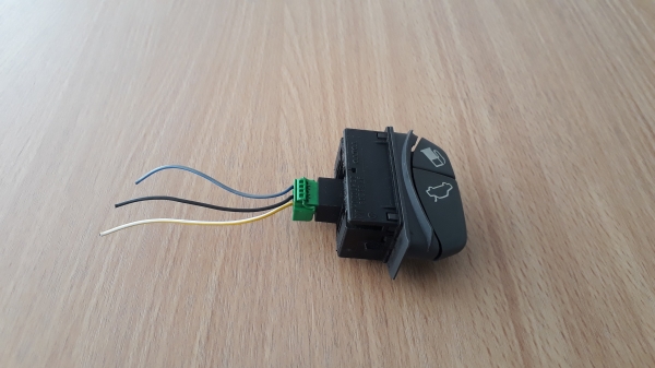 สวิทช์ เปิดฝาน้ำมัน+ฝาท้าย VOLVO