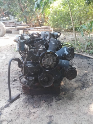 ขายเครื่องพร้อมเกียร 115แรง 4bd1