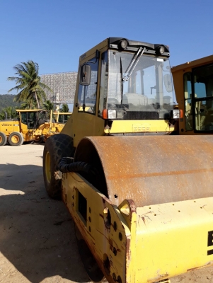 ขาย รถบดถนน BomagBW211D ปี2008 /ชม.4800