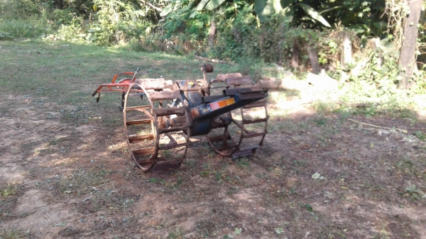 ขายด่วนครับ ช้างเหล็กพอได้ทุนคืนผมแกเครื่องไปแล้วใช้ได้ทุกเกียร์085-0177471 ขายด่วนครับ ช้างเหล็กพอได้ทุนคืนผมแกเครื่องไปแล้วใช้ได้ทุกเกียร์085-0177471