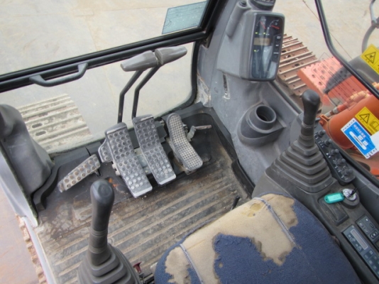 ขายรถขุดนำเข้าจากประเทศญี่ปุ่น hitachi zx120 ถึงไทยเร็วๆนี้ สนใจติดต่อสอบถาม 092-3309229 อีด