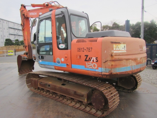 ขายรถขุดนำเข้าจากประเทศญี่ปุ่น hitachi zx120 ถึงไทยเร็วๆนี้ สนใจติดต่อสอบถาม 092-3309229 อีด