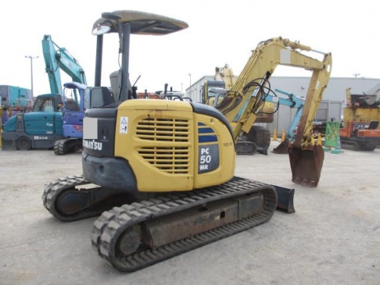 ขายรถขุดนำเข้าจากประเทศญี่ปุ่นkomatsu pc 50MR-2 ใบมีดดัน รถสวยเดิมๆ สนใจติดต่อสอบถาม 0923309229 อีด