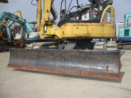 ขายรถขุดนำเข้าจากประเทศญี่ปุ่นkomatsu pc 50MR-2 ใบมีดดัน รถสวยเดิมๆ สนใจติดต่อสอบถาม 0923309229 อีด