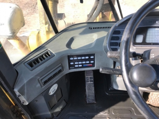 ขายรถตักล้อยาง KOMATSU WA300-3 รถนอกนำเข้าเองจากญี่ปุ่น สภาพสวยพร้อมใช้งาน มีVDOการทำงานครับ ขายรถตักล้อยาง KOMATSU WA300-3 รถนอกนำเข้าเองจากญี่ปุ่น สภาพสวยพร้อมใช้งาน มีVDOการทำงานครับ