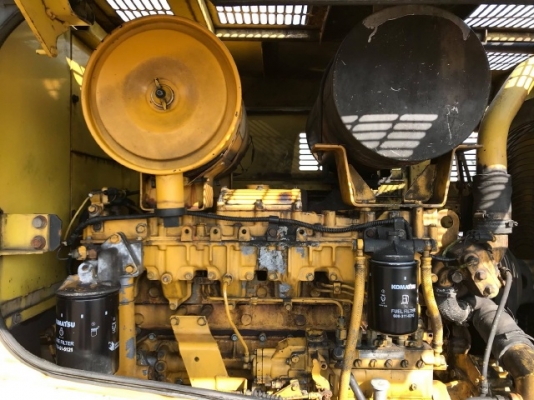 ขายรถตักล้อยาง KOMATSU WA300-3 รถนอกนำเข้าเองจากญี่ปุ่น สภาพสวยพร้อมใช้งาน มีVDOการทำงานครับ