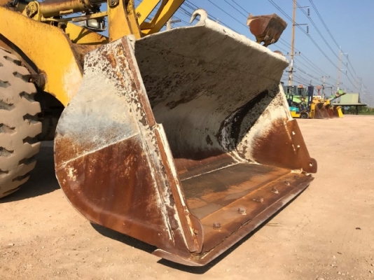 ขายรถตักล้อยาง KOMATSU WA300-3 รถนอกนำเข้าเองจากญี่ปุ่น สภาพสวยพร้อมใช้งาน มีVDOการทำงานครับ ขายรถตักล้อยาง KOMATSU WA300-3 รถนอกนำเข้าเองจากญี่ปุ่น สภาพสวยพร้อมใช้งาน มีVDOการทำงานครับ