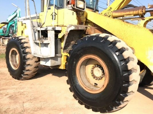 ขายรถตักล้อยาง KOMATSU WA300-3 รถนอกนำเข้าเองจากญี่ปุ่น สภาพสวยพร้อมใช้งาน มีVDOการทำงานครับ ขายรถตักล้อยาง KOMATSU WA300-3 รถนอกนำเข้าเองจากญี่ปุ่น สภาพสวยพร้อมใช้งาน มีVDOการทำงานครับ