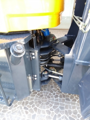 ล้อตักล้อยาง Shanyu ***ของใหม่มือหนึ่ง*** 399,000 ยอดขายอันดับหนึ่งในจีน คุ้มทุนการใช้งาน คุณภาพดี ราคาถูก มีอะไหล่ครบทุกชิ้นส่วน รับประกัน 1 ปี สามารถเปลี่ยนอุปกรณ์เสริมได้หลากหลาย หนีบ ยก ดัน รุ่น ZL930