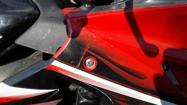 ขาย Honda CBR 150 R ปี 50 เครื่องดีเดิมๆ ไม่หลวม ไม่ควัน ไม่ดัง (รถไม่เคยคว้านหรือเปลี่ยนก้านสูบ ) ภ