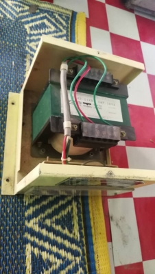 1,400 บ.โทร 083-2000058 LINE ID: line832923 หม้อแปลงไฟฟ้า ยี่ห้อ TOYOZUMI ขนาด 1KVA. แปลงไฟได้ทั้งสอ