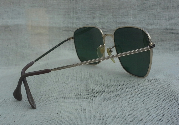 แว่นตาเยอรมันวินเทจยุค '60s โกลด์ฟิลด์ 12 K งานทองเดินลายทั้งตัว ! Vintage ZEISS J handmade in แว่นตาเยอรมันวินเทจยุค '60s โกลด์ฟิลด์ 12 K งานทองเดินลายทั้งตัว ! Vintage ZEISS J handmade in