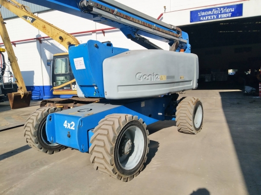 ยกสูง24เมตร GENIE Z80/60 เก่านอก ไม่เคยใช้งานในไทย 092-929-9942 ธีรเทพ