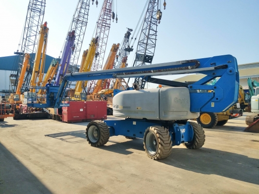 ยกสูง24เมตร GENIE Z80/60 เก่านอก ไม่เคยใช้งานในไทย 092-929-9942 ธีรเทพ