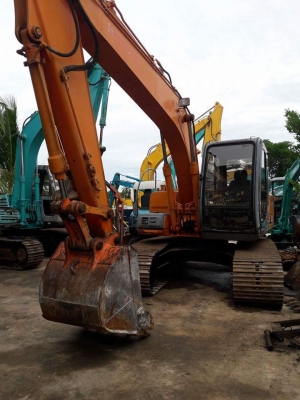 ขายค่ะHITACHI  EX120-5  เก่านอกแท้  มีลายแย๊ก  4,XXX  ชั่วโมง  พร้อมใช้  โทร  089-3818694  ดวงนภา