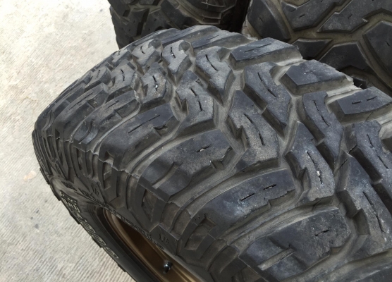 ขาย ล้อTE37x 16x8 ยางMud Cooper STT 265/75/16 สภาพสวยทั้งชุดหล่อๆ ขาย ล้อTE37x 16x8 ยางMud Cooper STT 265/75/16 สภาพสวยทั้งชุดหล่อๆ