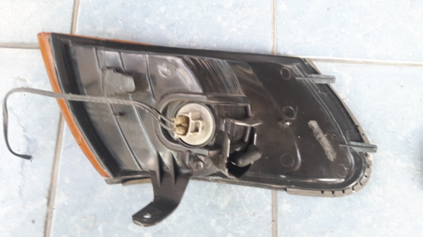 ขายโคมดำมุมส้ม ae100