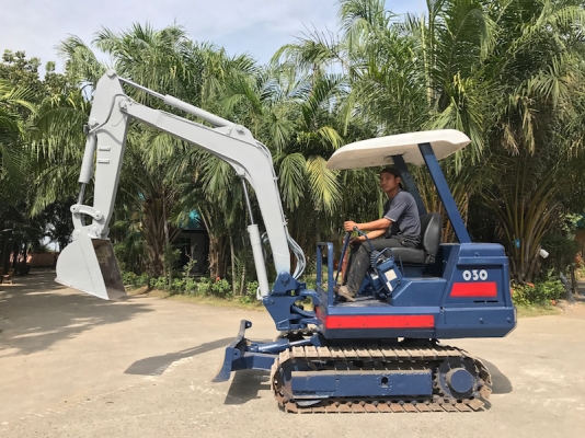 ขายแบคโฮ KUBOTA KX30 คอนโทลดี ปั้มแรง แน่นๆ สวยเดิมจากญี่ปุ่น100\% ทำงานสมบูรณ์ทุกระบบ รับรองไม่ผิดหวัง 235,000 เท่านั้น!!