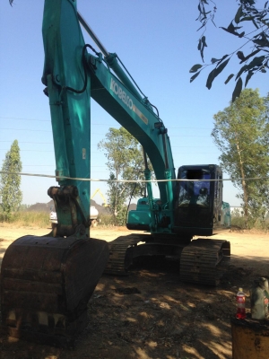 ขาย KOBELCO รุ่น 8 YN11 สนใจติดต่อ 0801131119