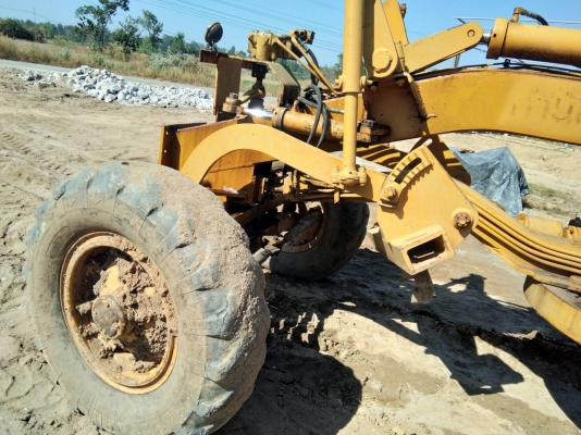 ขายด่วนรถเกรดแกเลียน 104B รถสวยใช้งานอยู่ทุกวัน