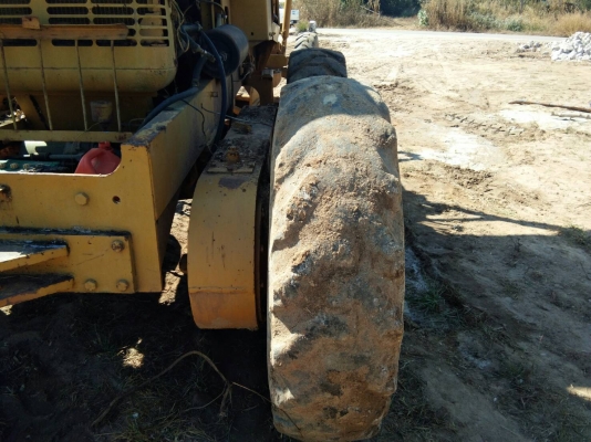 ขายด่วนรถเกรดแกเลียน 104B รถสวยใช้งานอยู่ทุกวัน